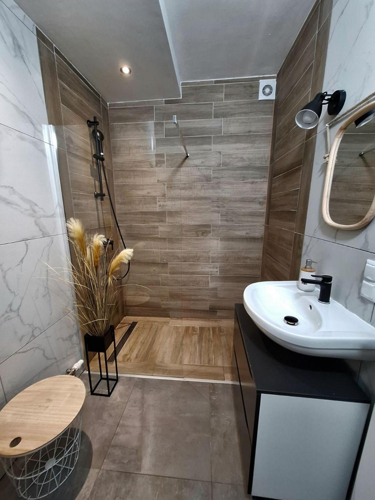La Vida Appartment 1 クラーゲンフルト エクステリア 写真